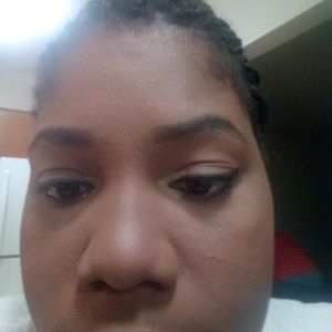 Meet your Posher, Kiki